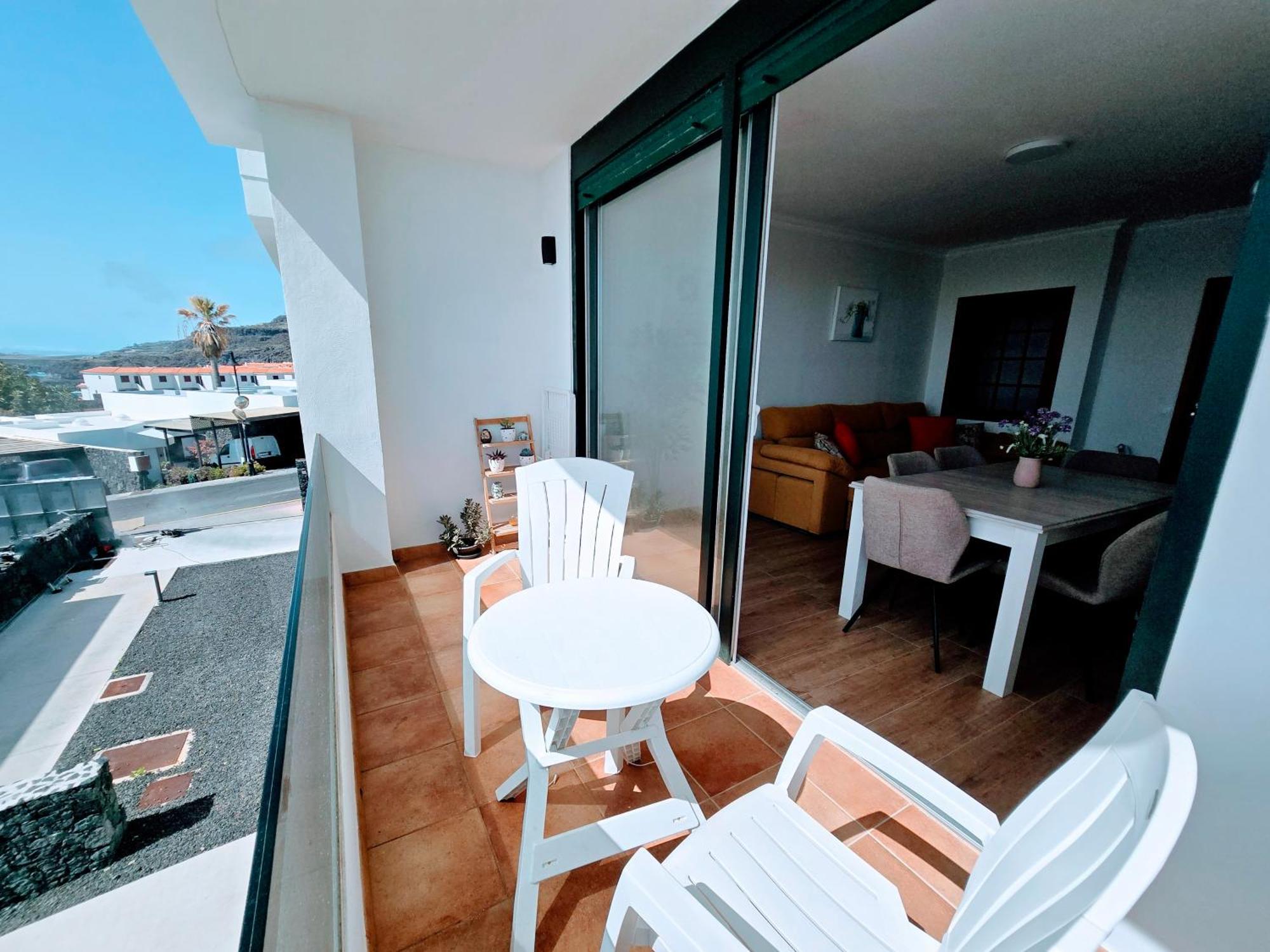 Vv Milenaiver "By Henrypole Home" Los Cancajos Exterior foto